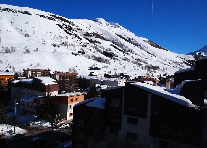 Alpine Hideout Ле дез Альп